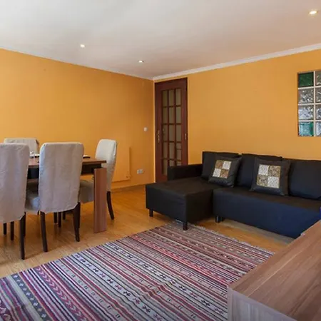Appartement Discover 28 *
